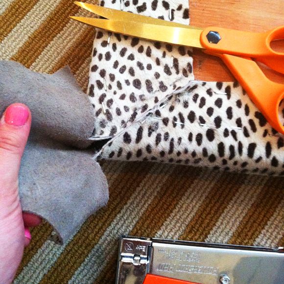 Little Green Notebook How to Upholster Bench Corners